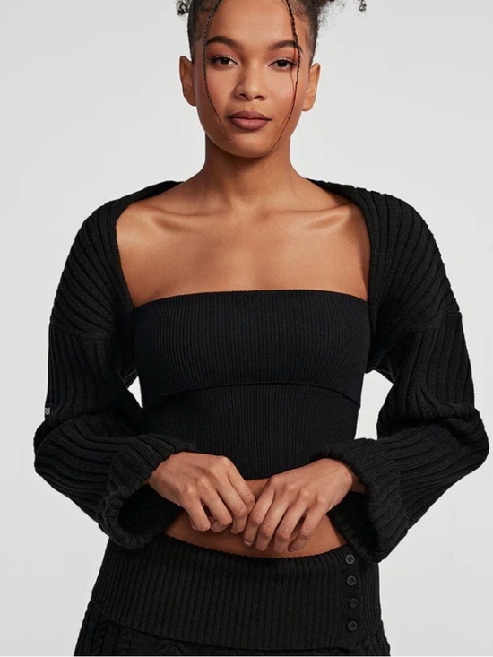 Oh Polly Sweaters - Black Ribbed Knit Long Sleeve Shrug Sweater Open Front Cropped Size Medium